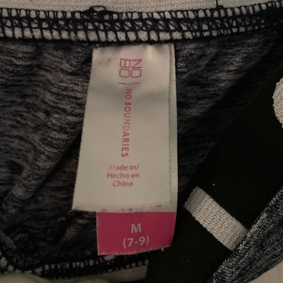 Like New! No Boundaries “Love Forever” Joggers - Picture 3 of 3